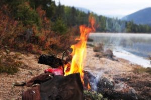 horse-trekking-mongolia-horse-trails-mongolia-pack-horse-trekking-trip-mongolia-khagiin-khar-lake-trekking