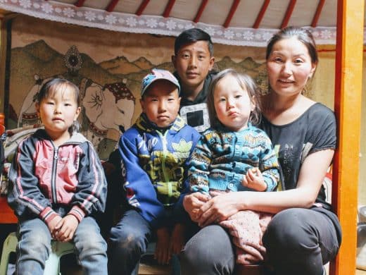 Horse-trails-mongolia-tours-mongolia-treval-mongolia-treks-mongolia-riding-mongolia-Arkhangai-tamir-river-horse-trekking-horse-mongolia-tuul-nomadic-landscape-trekking-